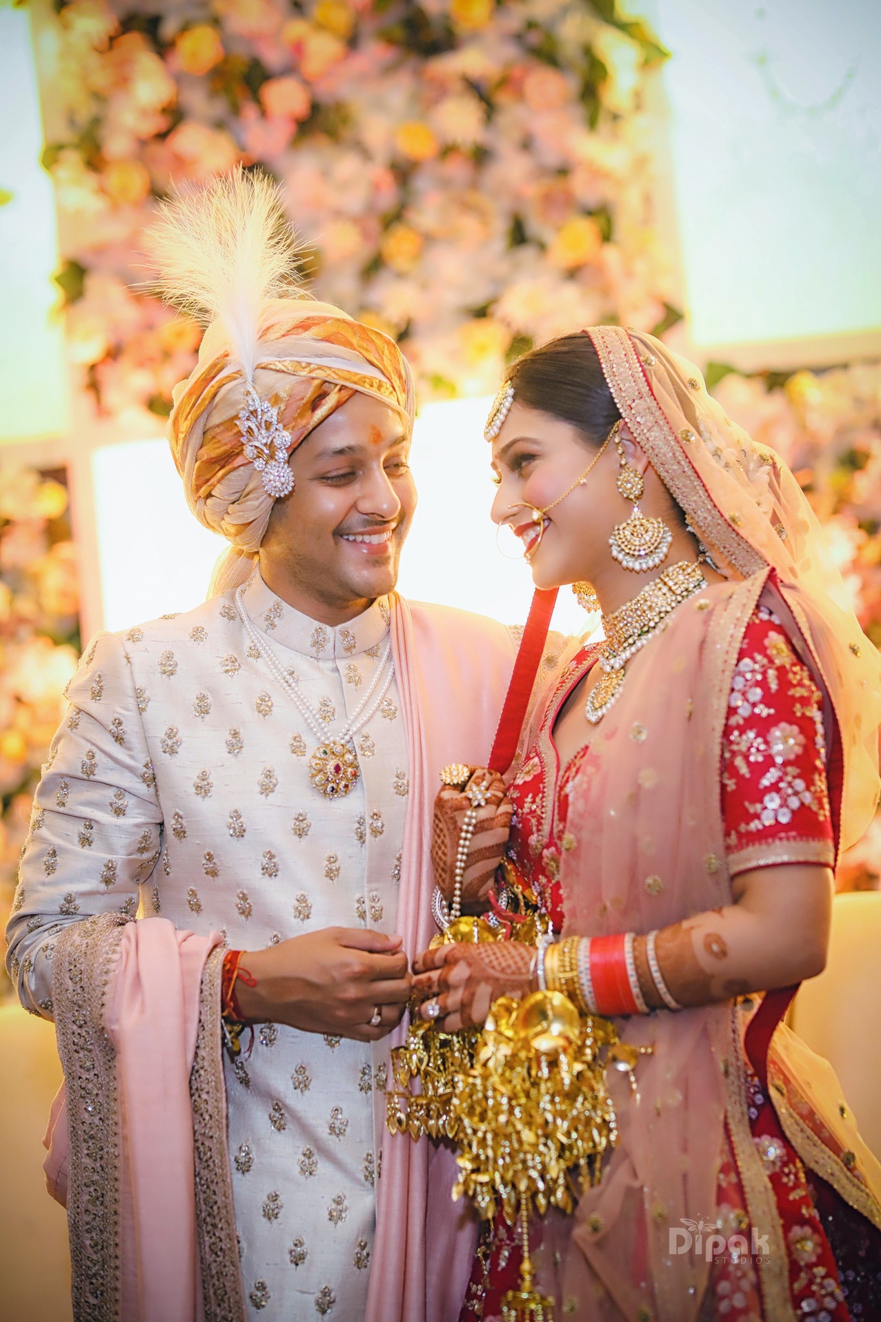 Indian wedding Couple Photography | Couples of Dipak Studios | Couples