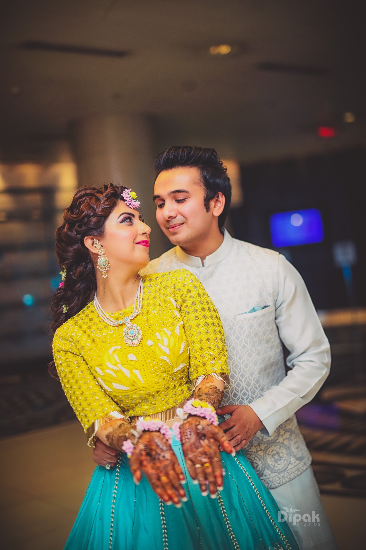 Indian Wedding Couple Photogra