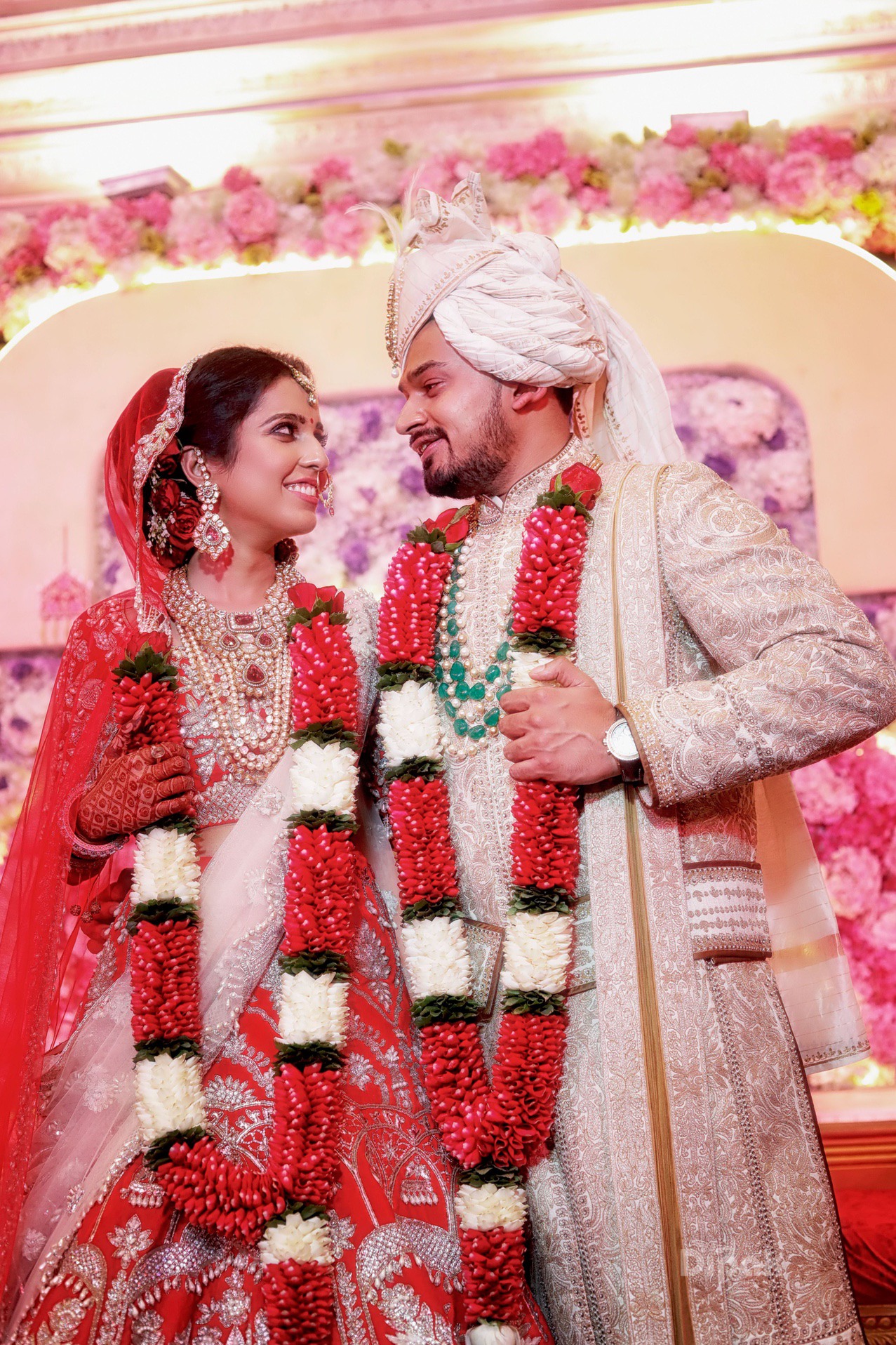 Rajput bride groom | Indian wedding couple photography, Indian wedding  photography poses, Indian wedding photography couples