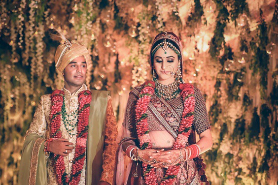Revisiting Shahid Kapoor, Mira Rajput`s wedding photos on their 7th  anniversary
